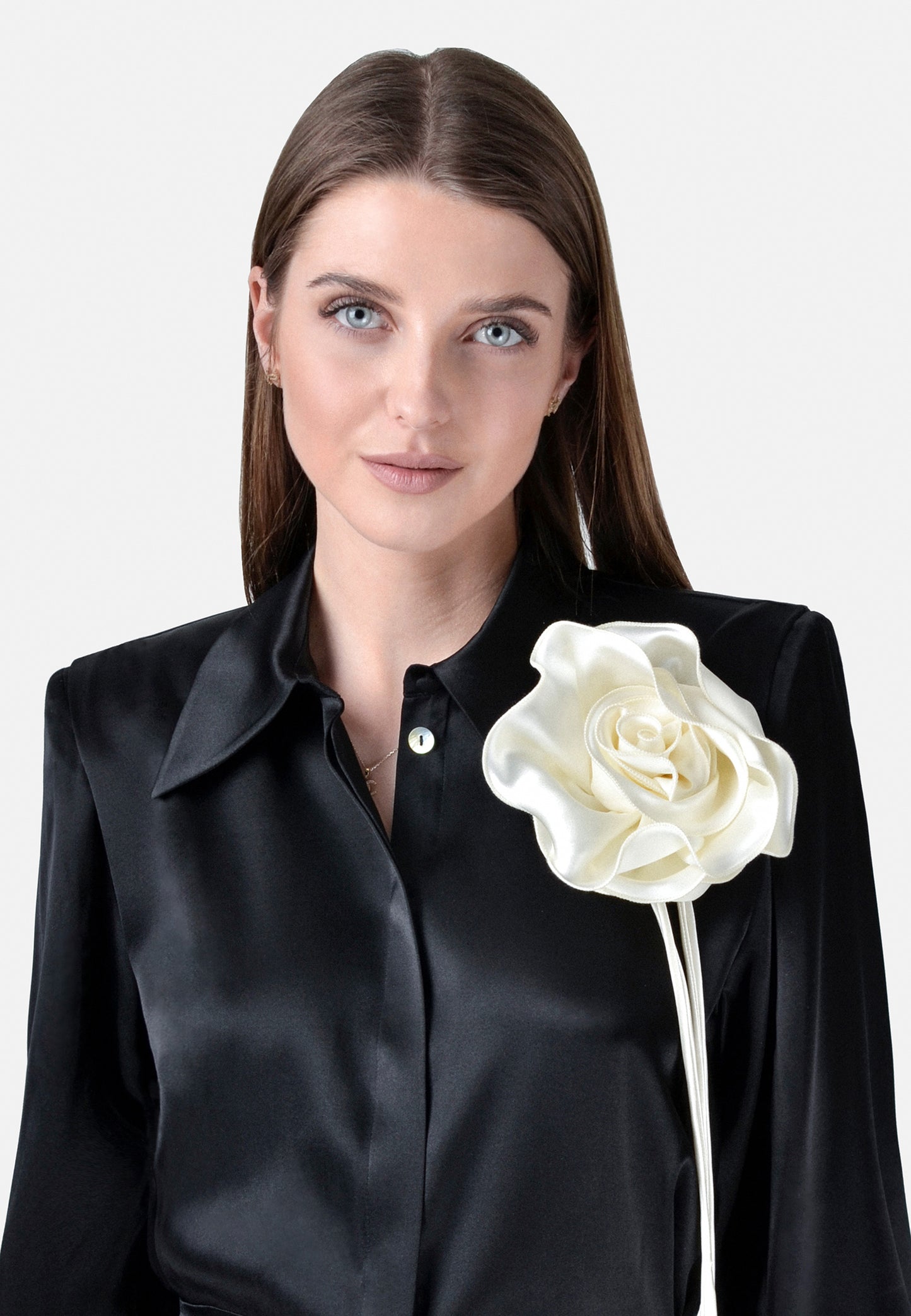 ROSE BROOCH ECRU